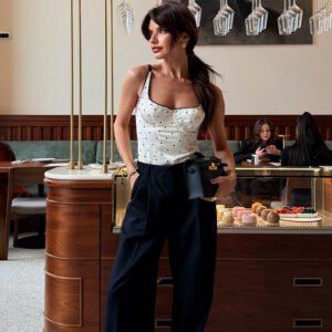 Fashionable and sexy polka dot camisole women's design, temperament and versatile for commuting