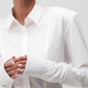 Simple and versatile shoulder-padded waist-cinching shirt for women, design, temperament, fashionable commuting