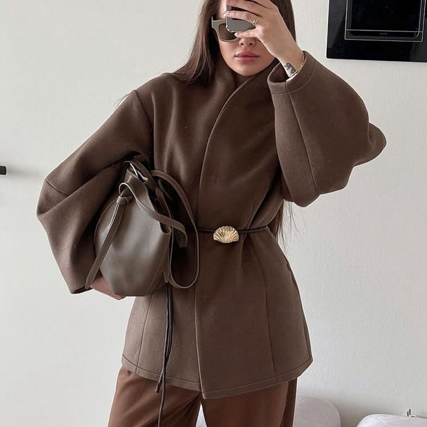 High-end brown waisted woolen jacket for women with stylish design and stylish style